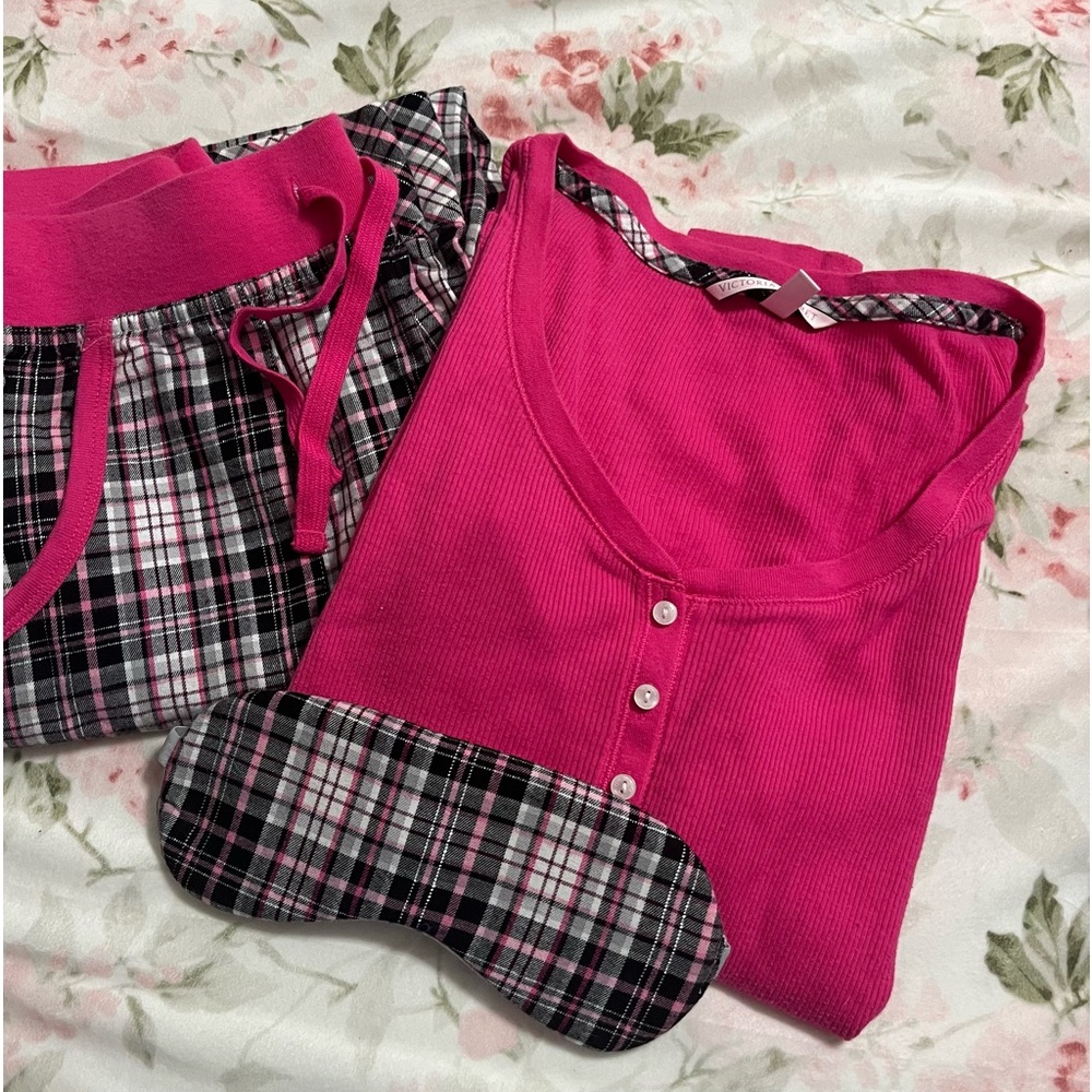 Victoria’s Secret 3-Piece Pajamas PJ’s Set Size XS